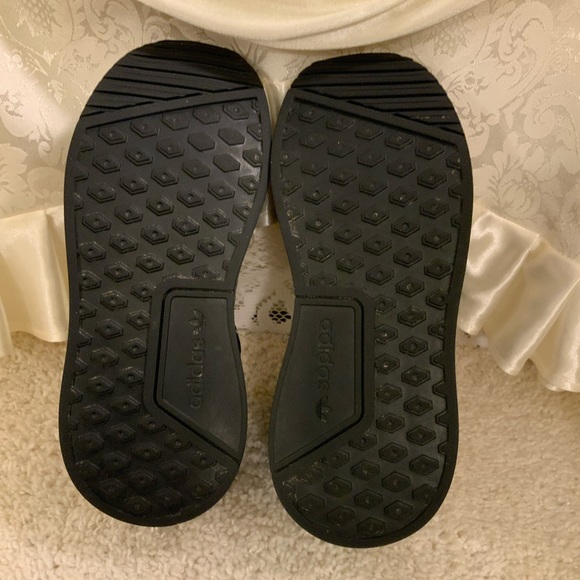 ADIDAS KIDS KNIT SNEAKERS - Picture 3 of 6